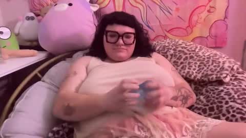 Snapshot of naughtygirl637100 chatting on November 2025 11:53:01 PM Naughty Girl online show from November 2025 11:53:01 PM