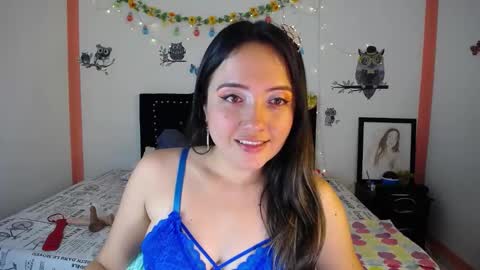 Valeria  online show from December 2024 07:18:02 PM