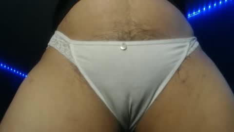 Snapshot of naughtyhotsquirt chatting on June 2026 10:39:02 AM Kimberly online show from June 2026 10:39:02 AM