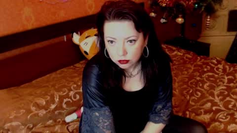 housewife Eva online show from December 2024 05:48:01 AM