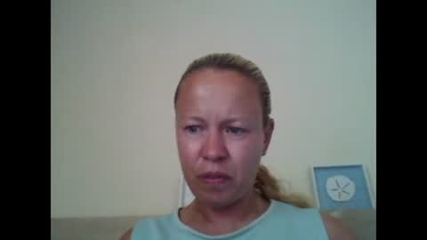 Snapshot of naughtyjennyblondeuk chatting on May 2026 06:34:02 PM naughtyjennyblondeuk online show from May 2026 06:34:02 PM