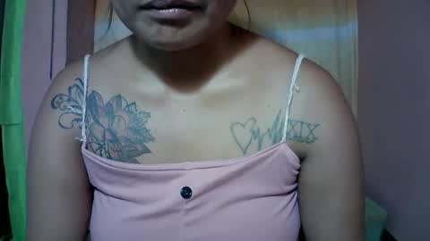 naughtymom_33 online show from October 2025 08:29:02 AM