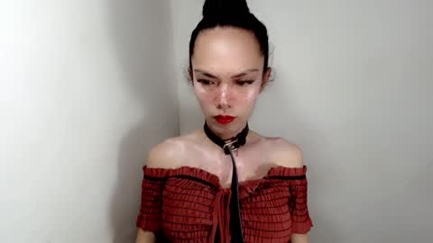 Snapshot of naughtypetiteangel chatting on September 2025 09:45:02 AM naughtypetiteangel online show from September 2025 09:45:02 AM