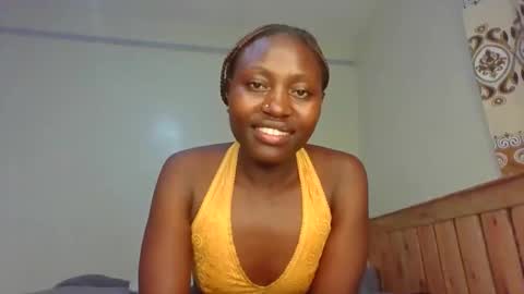 naughtyqueen12 online show from December 2025 07:20:01 PM