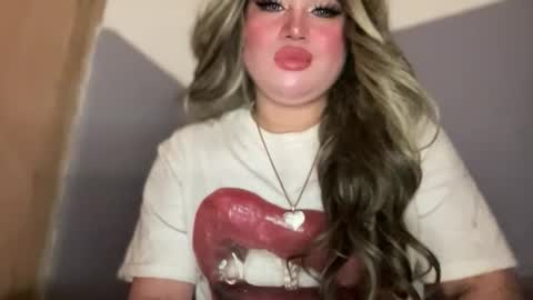 Rose Wilson online show from November 2025 05:08:02 AM