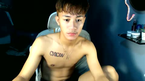 Snapshot of naugthyboyloy chatting on May 2026 06:19:01 AM Loy online show from May 2026 06:19:01 AM