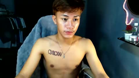 Snapshot of naugthyboyloy chatting on May 2026 05:09:01 PM Loy online show from May 2026 05:09:01 PM
