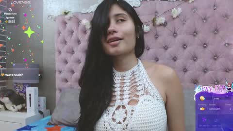 Snapshot of nayecloud chatting on January 2025 03:48:01 AM Naye online show from January 2025 03:48:01 AM