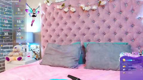 Snapshot of nayecloud chatting on January 2025 10:02:01 AM Naye online show from January 2025 10:02:01 AM