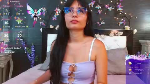 Snapshot of nayecloud chatting on March 2025 03:32:01 AM Naye online show from March 2025 03:32:01 AM