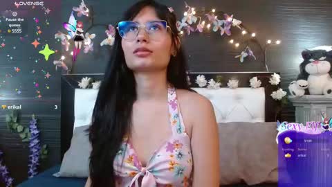 Snapshot of nayecloud chatting on March 2025 04:19:01 AM Naye online show from March 2025 04:19:01 AM