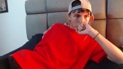 Im Nayton online show from February 2026 12:15:01 PM