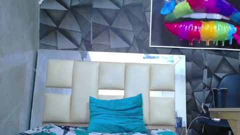 Nazper online show from January 2025 06:54:01 PM