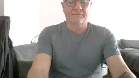 neckdown12 online show from September 2025 09:52:02 PM