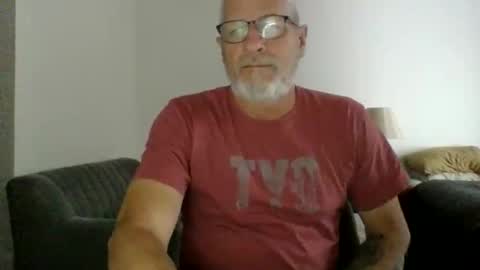 neckdown12 online show from February 2026 09:11:02 PM