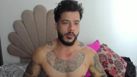 Nei turn green online show from December 2025 12:34:02 PM