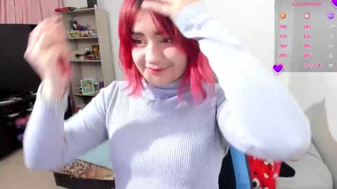 Geek Nicole    im Neeko UwU online show from October 2025 12:03:02 PM