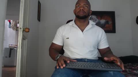 Snapshot of negritomeloso_k18 chatting on September 2025 02:06:02 PM negritomeloso_k18 online show from September 2025 02:06:02 PM