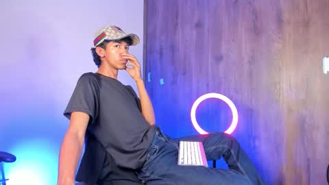 neitan online show from February 2026 01:51:01 PM