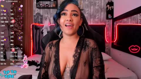 Snapshot of nekomisaki chatting on December 2024 01:11:02 PM Miah online show from December 2024 01:11:02 PM