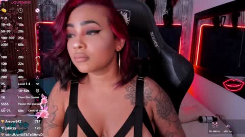 Snapshot of nekomisaki chatting on February 2025 07:53:02 PM Miah online show from February 2025 07:53:02 PM