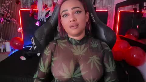 Snapshot of nekomisaki chatting on February 2025 02:37:01 PM Miah online show from February 2025 02:37:01 PM