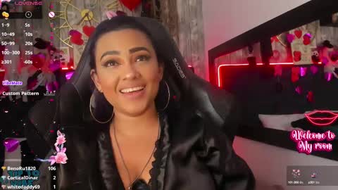 Snapshot of nekomisaki chatting on February 2025 03:58:02 PM Miah online show from February 2025 03:58:02 PM