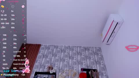 Snapshot of nekomisaki chatting on February 2025 03:05:02 PM Miah online show from February 2025 03:05:02 PM