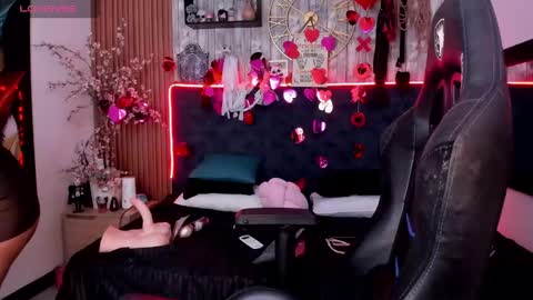 Snapshot of nekomisaki chatting on February 2025 12:13:01 PM Miah online show from February 2025 12:13:01 PM