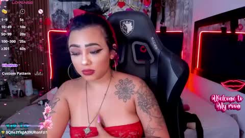 Snapshot of nekomisaki chatting on March 2025 04:22:02 PM Miah online show from March 2025 04:22:02 PM