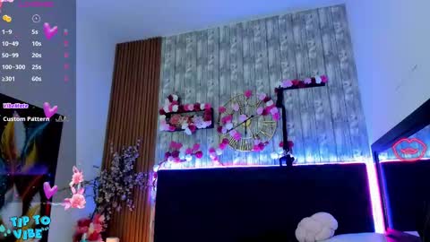 Snapshot of nekomisaki chatting on September 2025 11:21:01 AM Miah online show from September 2025 11:21:01 AM