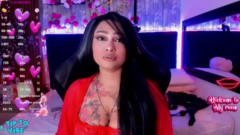 Snapshot of nekomisaki chatting on September 2025 12:27:02 PM Miah online show from September 2025 12:27:02 PM