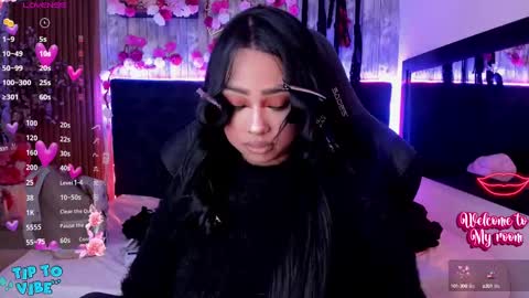 Snapshot of nekomisaki chatting on September 2025 11:47:02 AM Miah online show from September 2025 11:47:02 AM