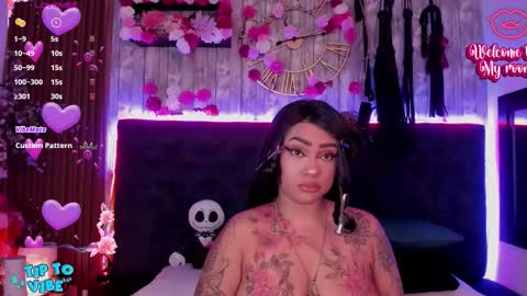 Snapshot of nekomisaki chatting on November 2025 11:54:01 AM Miah online show from November 2025 11:54:01 AM