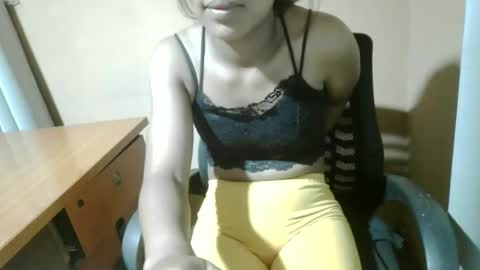 nelia_84 online show from April 2026 02:15:01 PM
