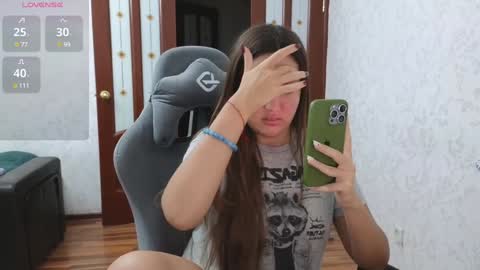 Snapshot of nellyfischer chatting on December 2024 03:59:02 PM Nelly online show from December 2024 03:59:02 PM