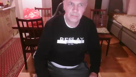 neno89654 online show from January 2026 07:23:01 PM