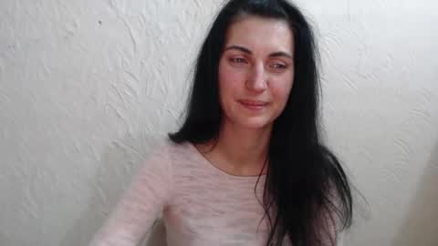 Nensy online show from September 2025 02:00:02 PM