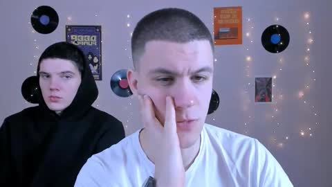 Snapshot of neo_raze_ chatting on February 2026 08:01:02 PM neo_raze_ online show from February 2026 08:01:02 PM