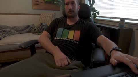 Snapshot of neox400 chatting on November 2025 06:07:02 PM neox400 online show from November 2025 06:07:02 PM