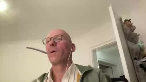 Snapshot of neptunofatlantis chatting on September 2025 10:02:01 PM neptunofatlantis online show from September 2025 10:02:01 PM