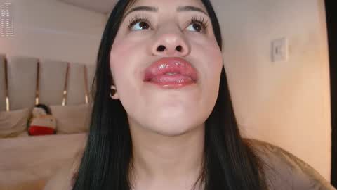 Helena    Every Friday new video for my fan club loves  online show from January 2025 05:51:01 PM