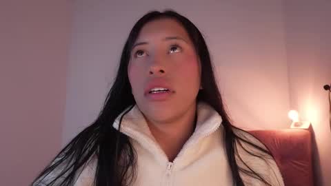 Helena    Every Friday new video for my fan club loves  online show from October 2025 04:38:02 PM