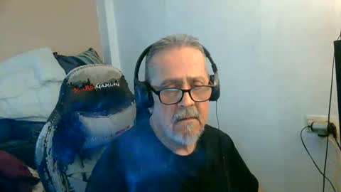 Snapshot of neron401 chatting on April 2026 03:11:01 PM neron401 online show from April 2026 03:11:01 PM