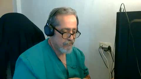 Snapshot of neron401 chatting on May 2026 04:11:02 PM neron401 online show from May 2026 04:11:02 PM