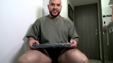 neron XXL online show from November 2025 11:03:01 PM