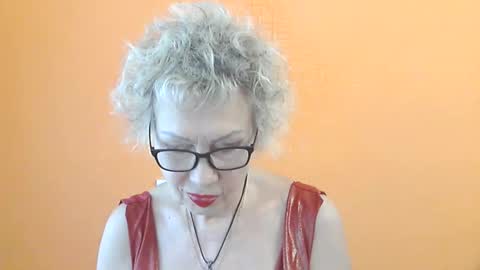 Snapshot of nessyjenixs chatting on June 2026 07:29:02 AM NessyJenixs online show from June 2026 07:29:02 AM