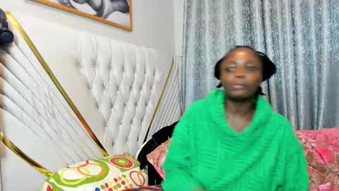 netfux_and_chill online show from December 2025 07:25:02 AM