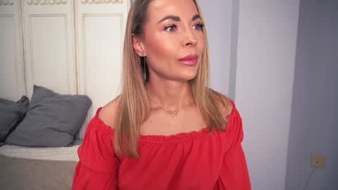 new dee online show from February 2025 09:21:01 AM