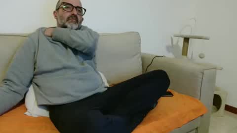 simi online show from January 2026 08:00:02 PM